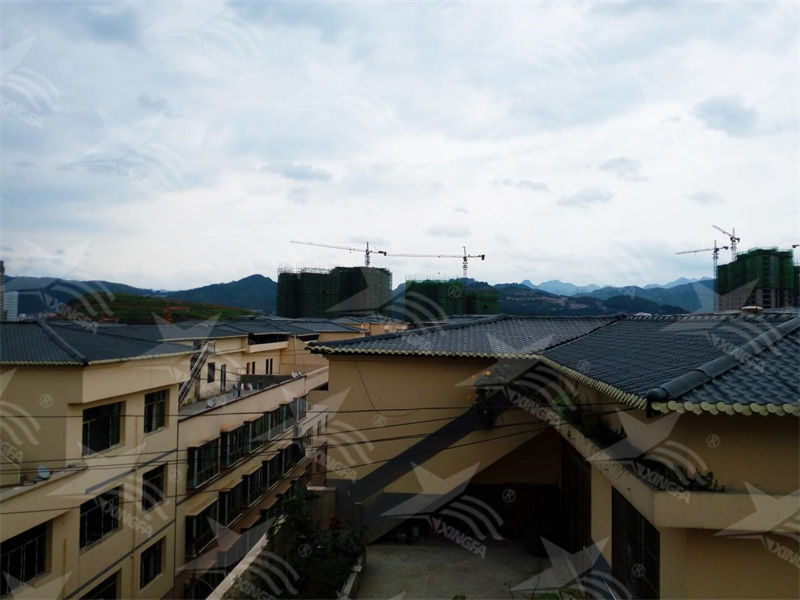 農(nóng)村房屋改造新趨勢(shì)：合成樹脂瓦替代彩鋼瓦的優(yōu)勢(shì)